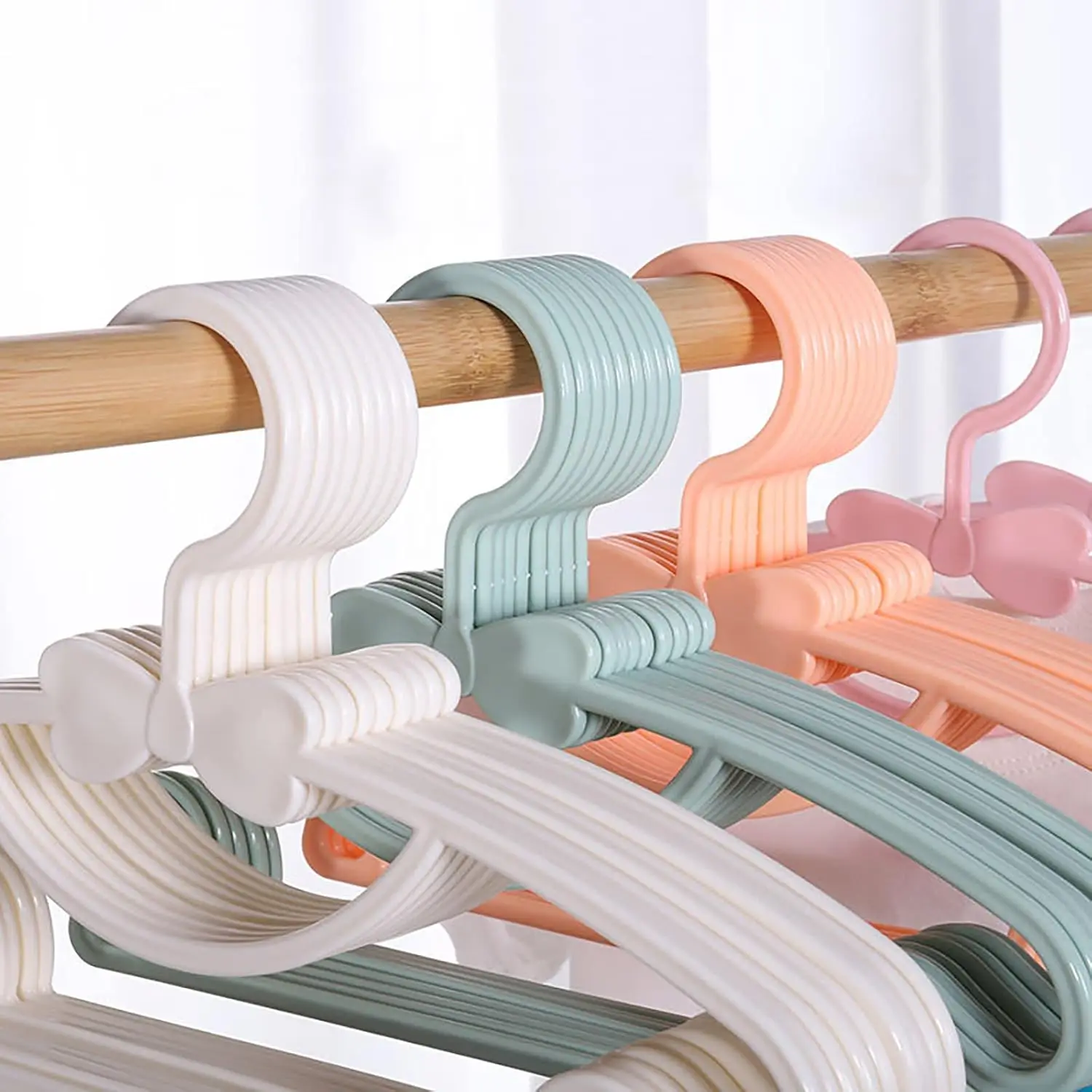 Babykledingrekken Plastic Hand - Baby Clothing Hangers recensie en prijs